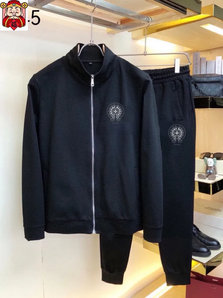 🅿️420 [ChampionHearts] (Gospel for Fatty) hot-selling suit is coming. Focus on the original version of the official website. 2025 new hot-selling cardigan and sweatshirt suit. The original order is the best. 🇭🇰The meticulous work of top designers is dedicated to a fitting and perfect upper body effect. All-natural high-quality Roman cotton 100%, close-fitting comfort, noble and elegant! Original hardware embodies elegance and nobility! Counter size: M-5XL (maximum wear up to 220 pounds)